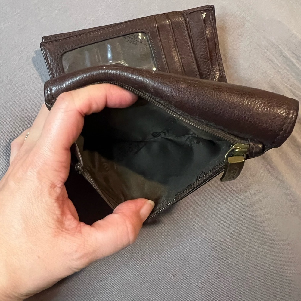 FOSSIL Wallet. Brown leather. Used but in good condition. - Picture 5 of 12